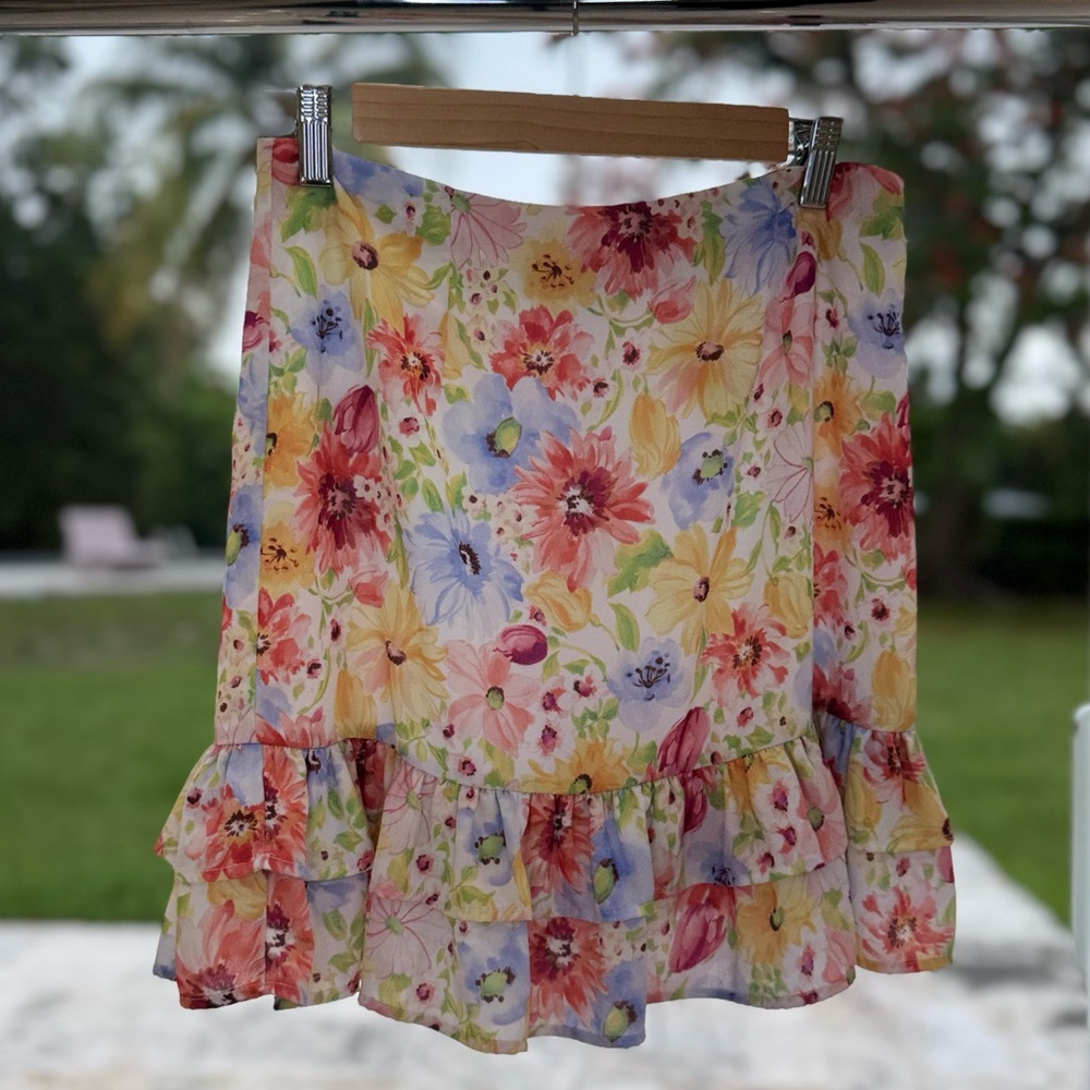 Idem Ditto Ruffle Mini Skirt – Floral Print, Cottagecore Vibes, Size M